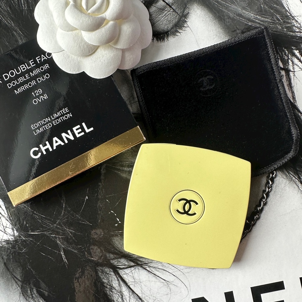 BNIB Chanel limited edition color code double mirror ovni color - Picture 1 of 1